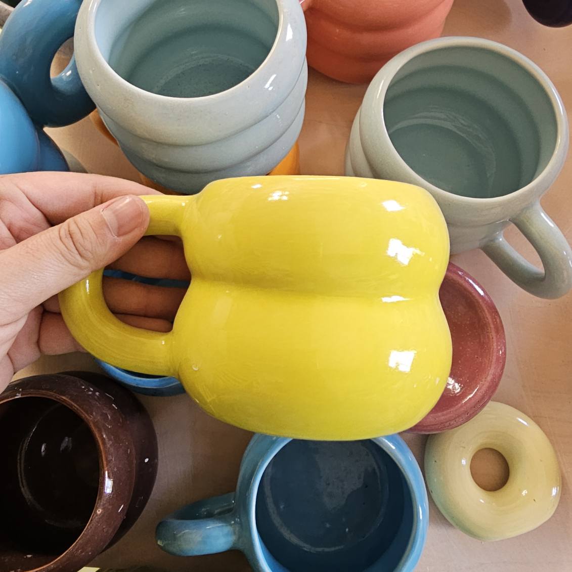 *SECONDS* SUNNY VENUS MUG!