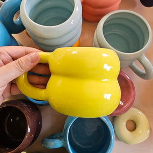 *SECONDS* SUNNY VENUS MUG!