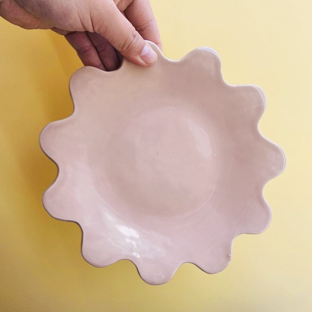 *SECONDS* BLUSH SQUIGGLE PLATE