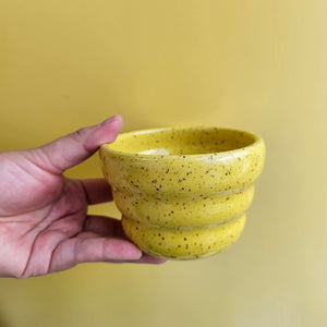 SUNNY SPECKLED STAIRS CUP