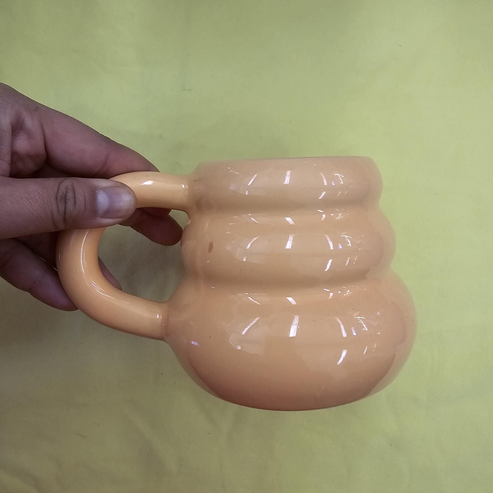 PEACHY CHUBBY MUG