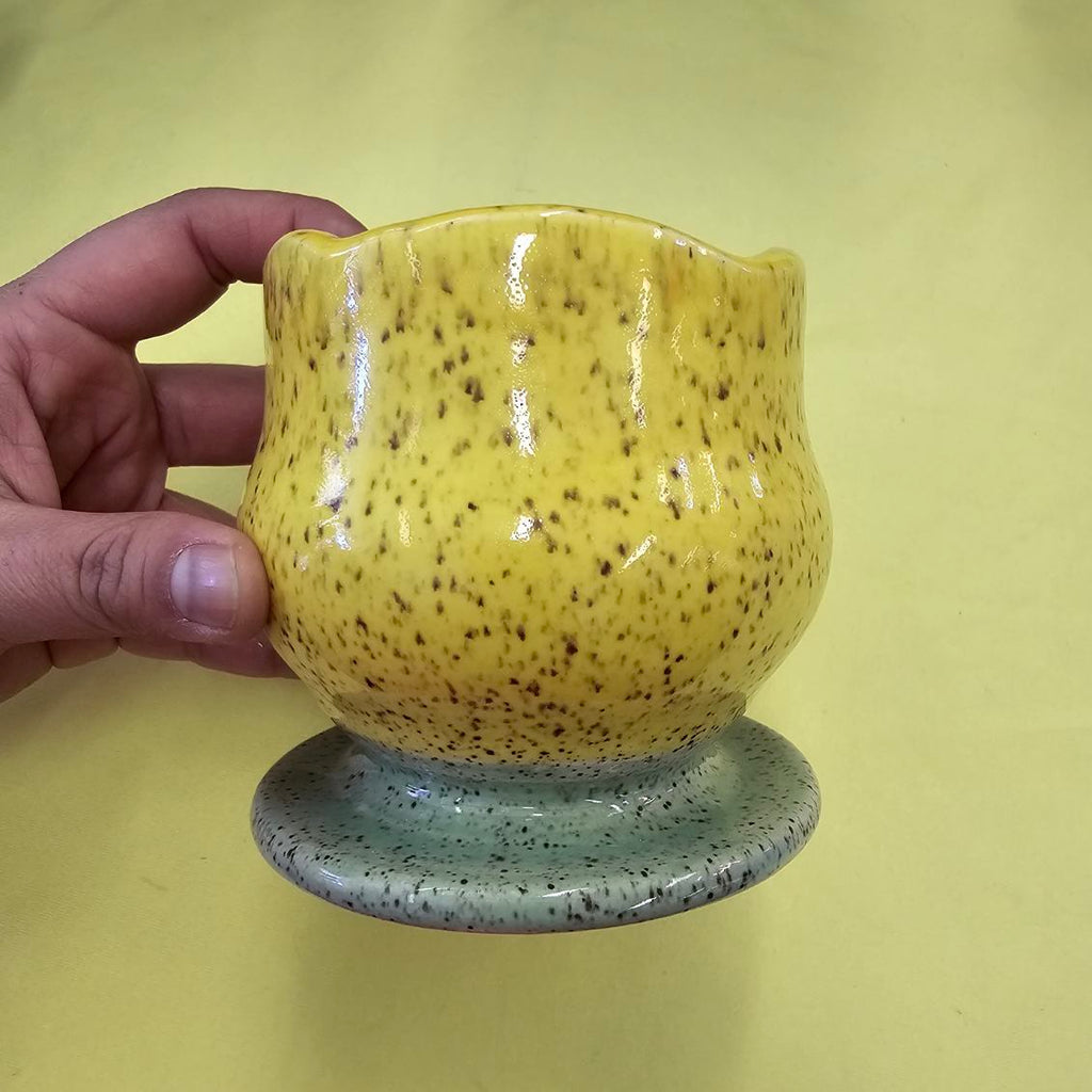 LEMON & SKY BLUE SPECKLED TULIP MUG