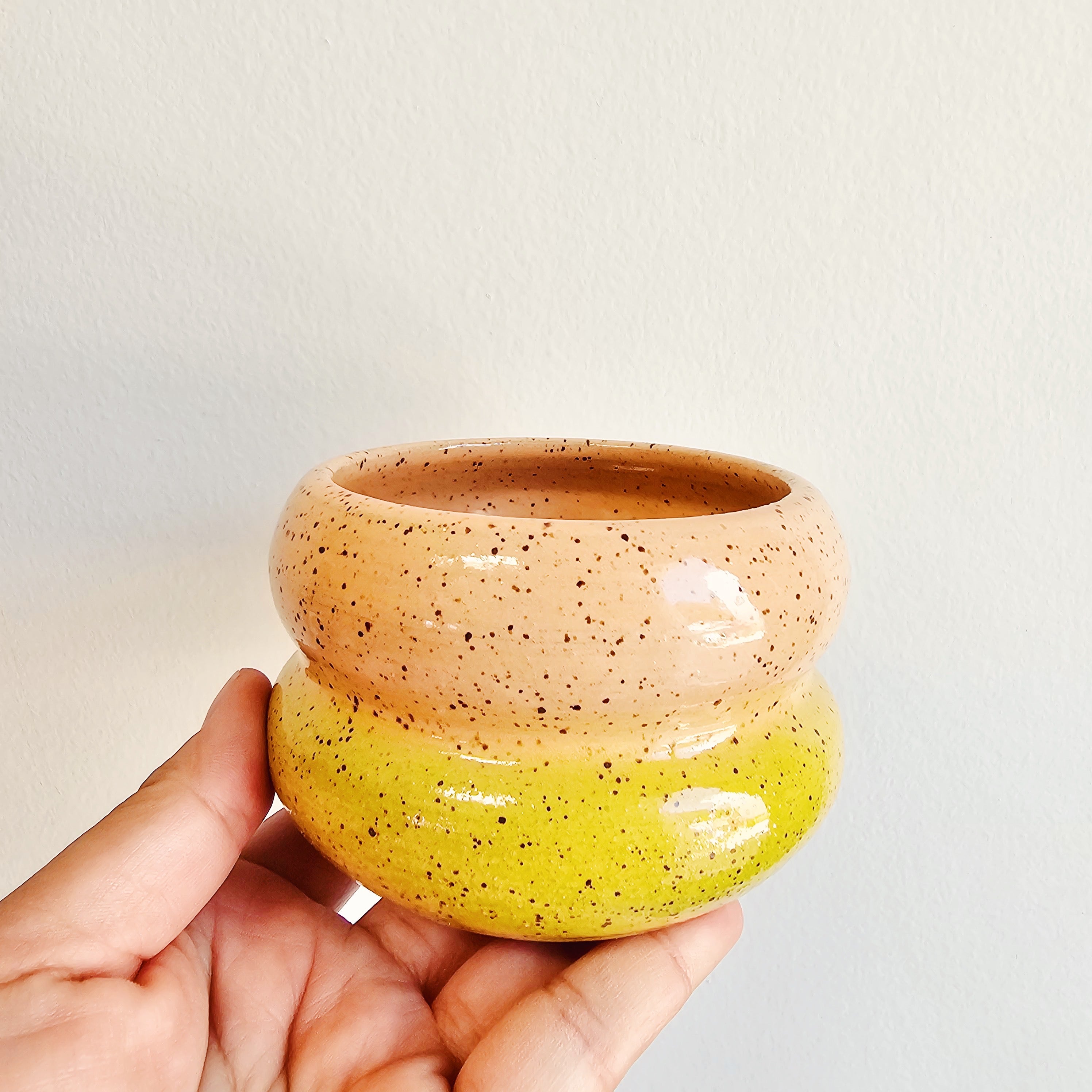 PEACH MANGO SPECKLED VENUS CUP