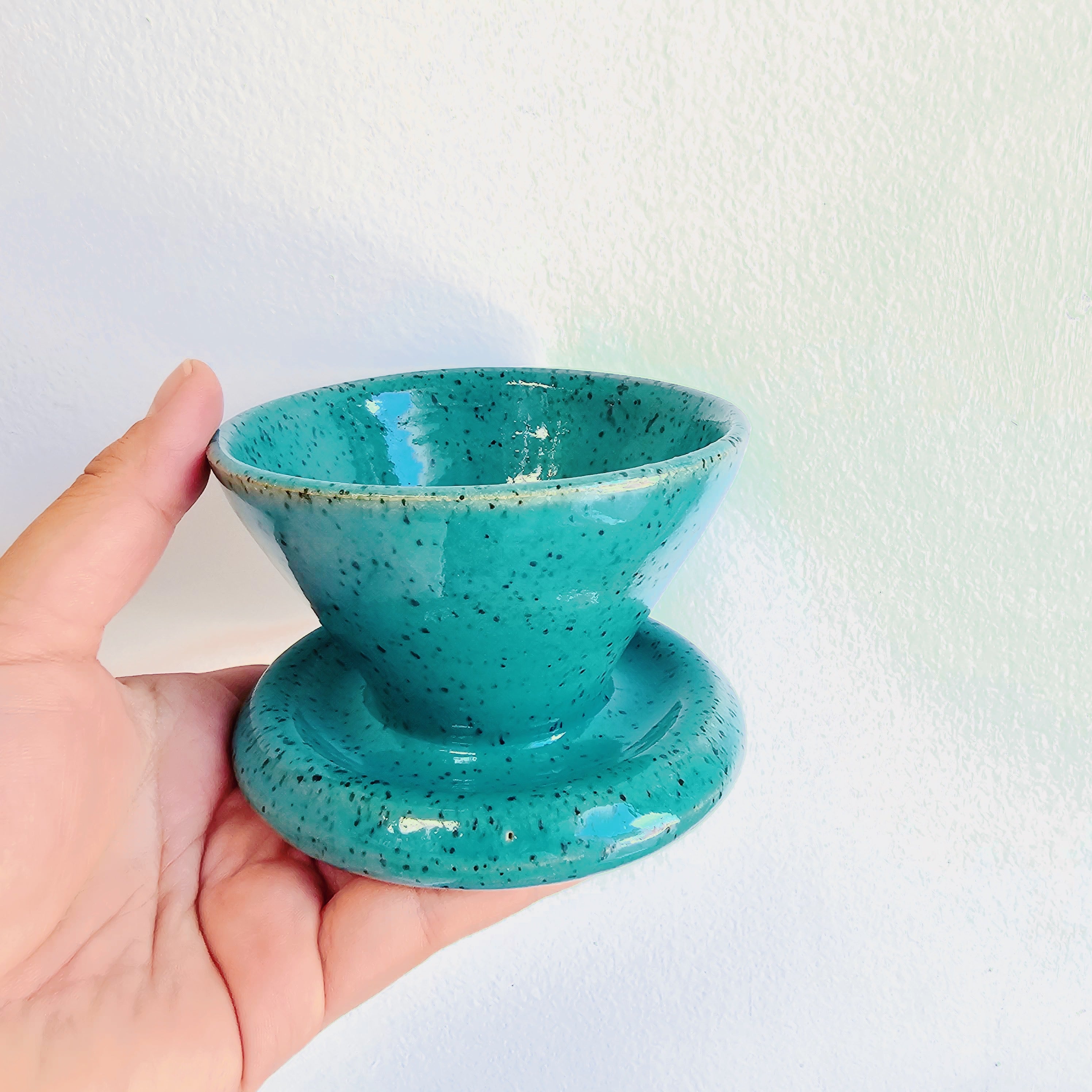 JADE SPECKLED POUR OVER