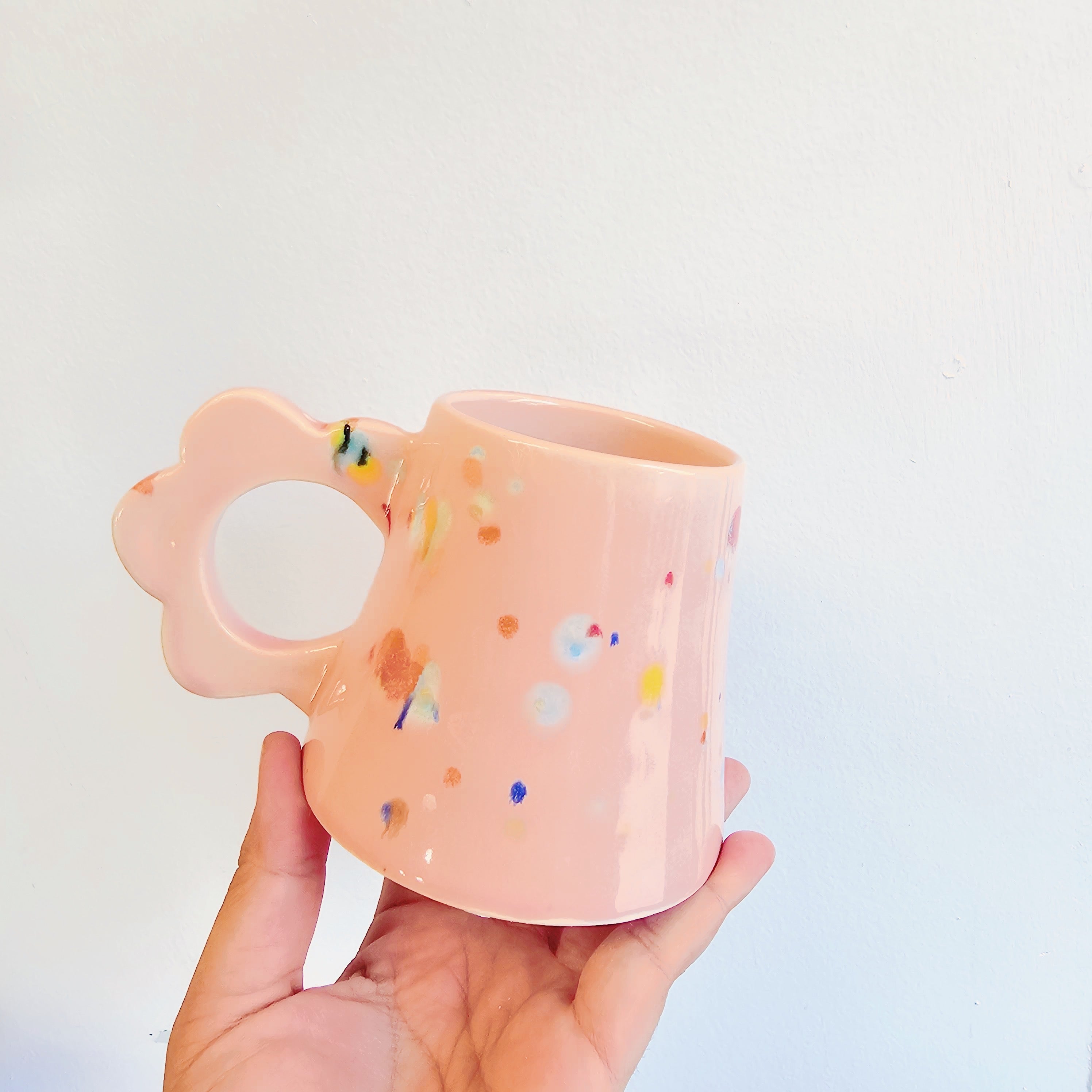 PINK CAKE DAISY MUG