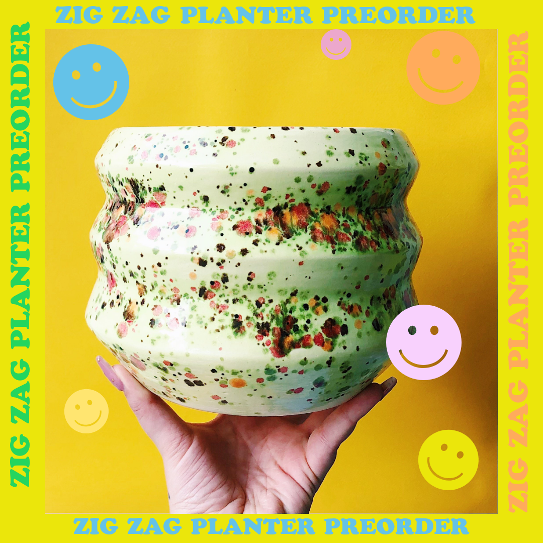 PREORDER ZIGZAG PLANTER • SPECKLED OR SOLID