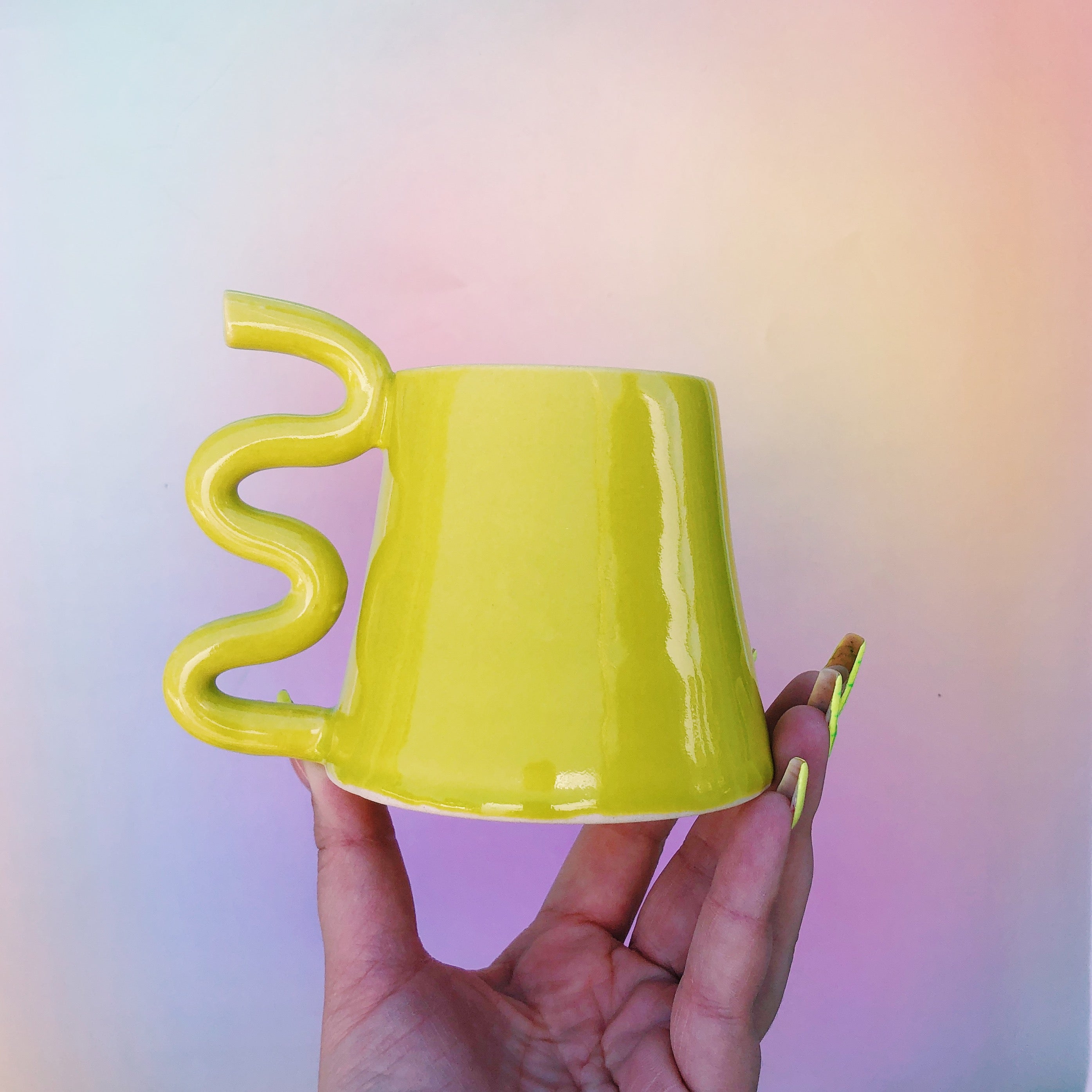 *SECOND* CHARTREUSE SQUIGGLE MUG *NOT FOR DRINKING*